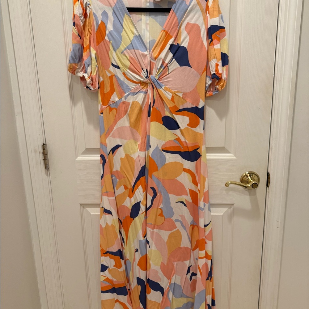 Twist-Front Maxi Dress in Coral & Navy Abstract Print